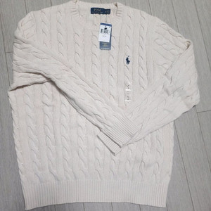 폴로 케이블니트 크림 XL 팝니다