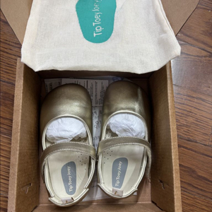 (새상품)팁토이조이 돌리 화이트골드(153,25사이즈)