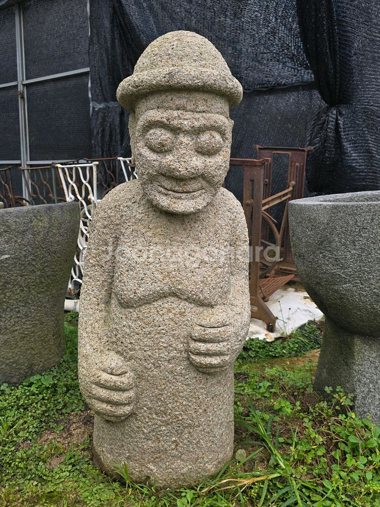 화강암 돌하르방 1개--0