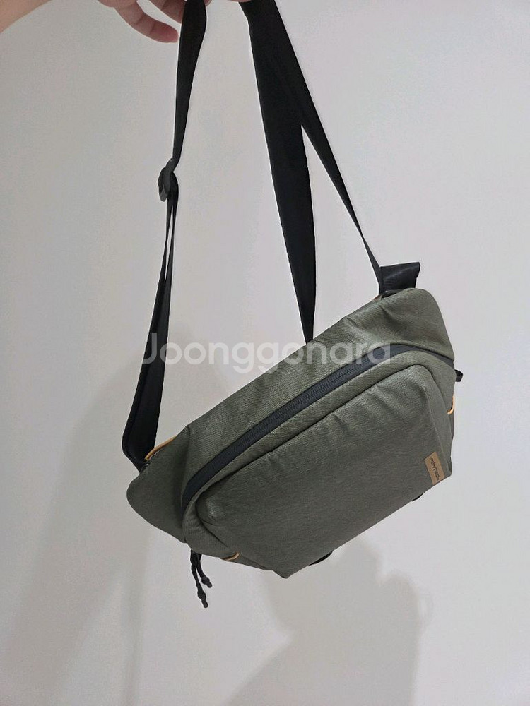 피지테크 원고 솔로 V2 슬링백 4리터 그린 팝니다--6