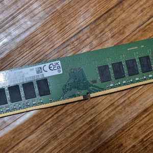 삼성 DDR4 16GB 양면 램 메모리