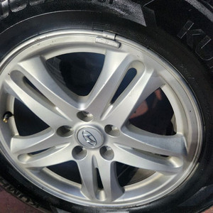 싼타페 순정 휠타이어. 235 60 17