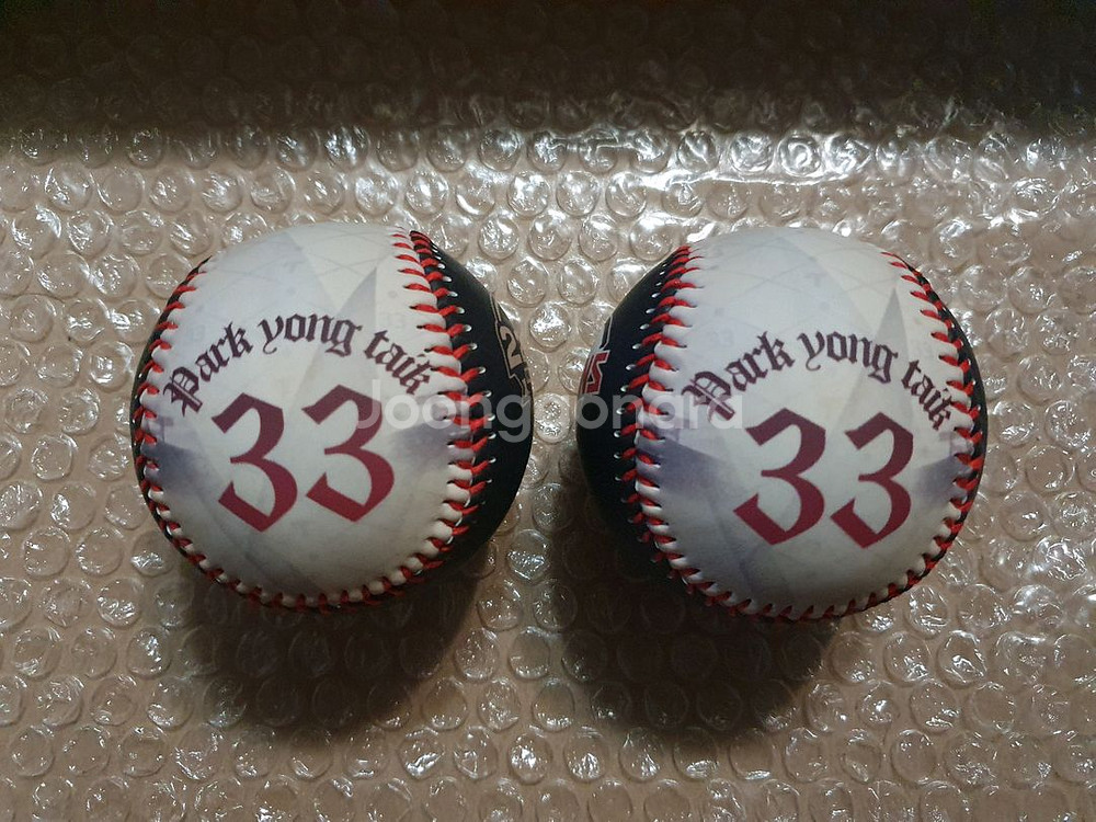 KBO 엘지트윈스 박용택 최다경기 출장 기념구 포토볼--2