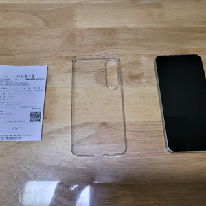 갤럭시 S25 플러스 256기가 민트 팝니다.