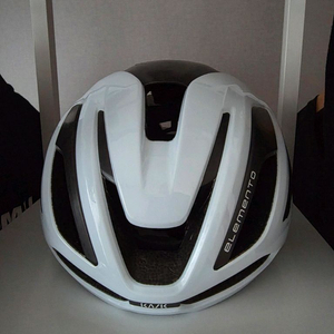 카스크 엘레멘토 M