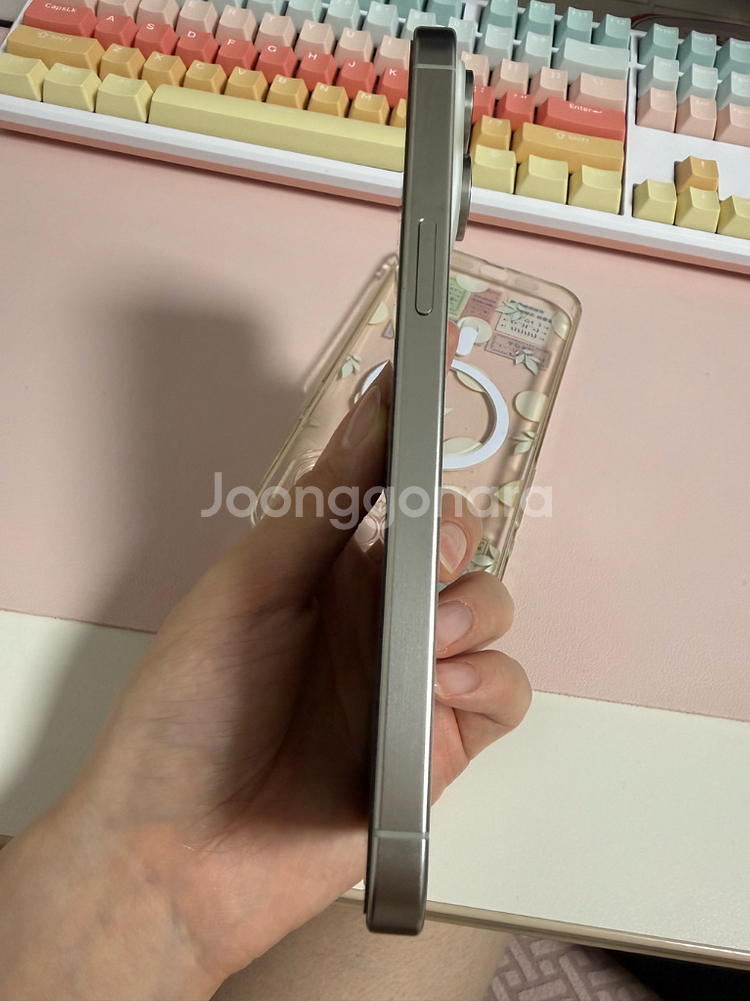 아이폰15프로맥스 512기가 화이트티타늄--9