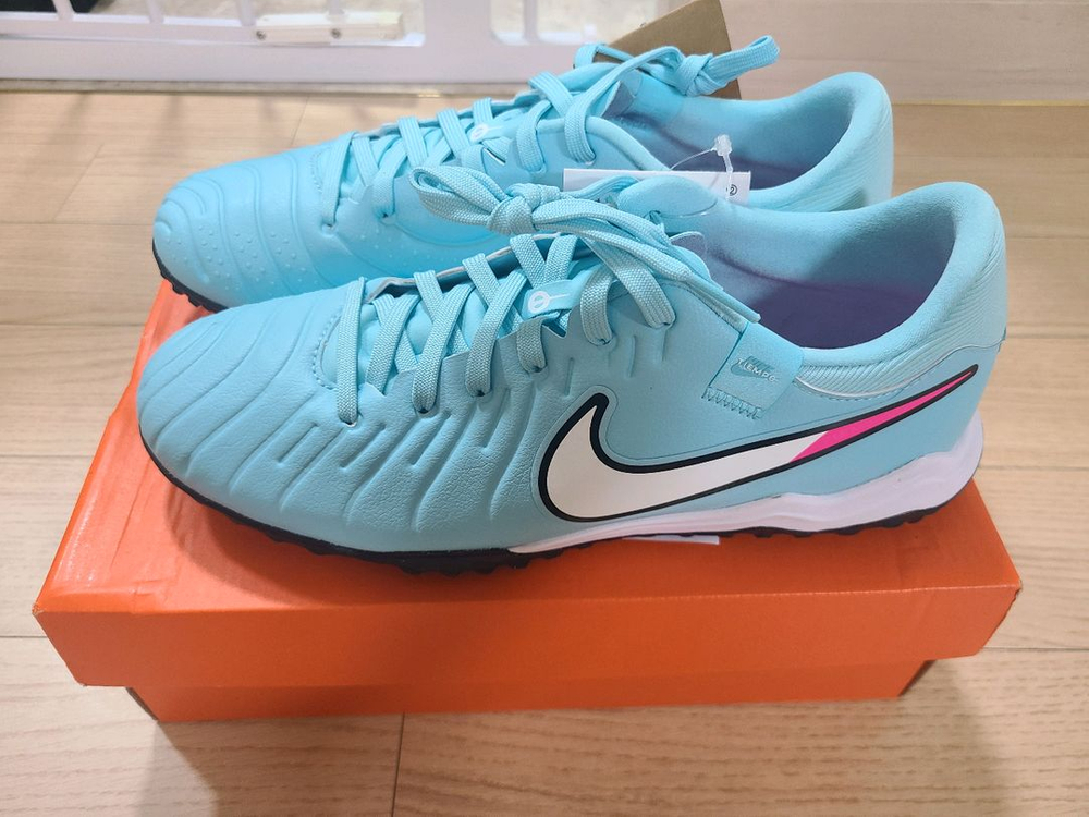 (완전새것) 새것 나이키 풋살화 티엠포 레전드10 아카--7