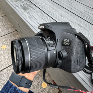 캐논 eos 800d+전용케이스+끈+메모리+충전기