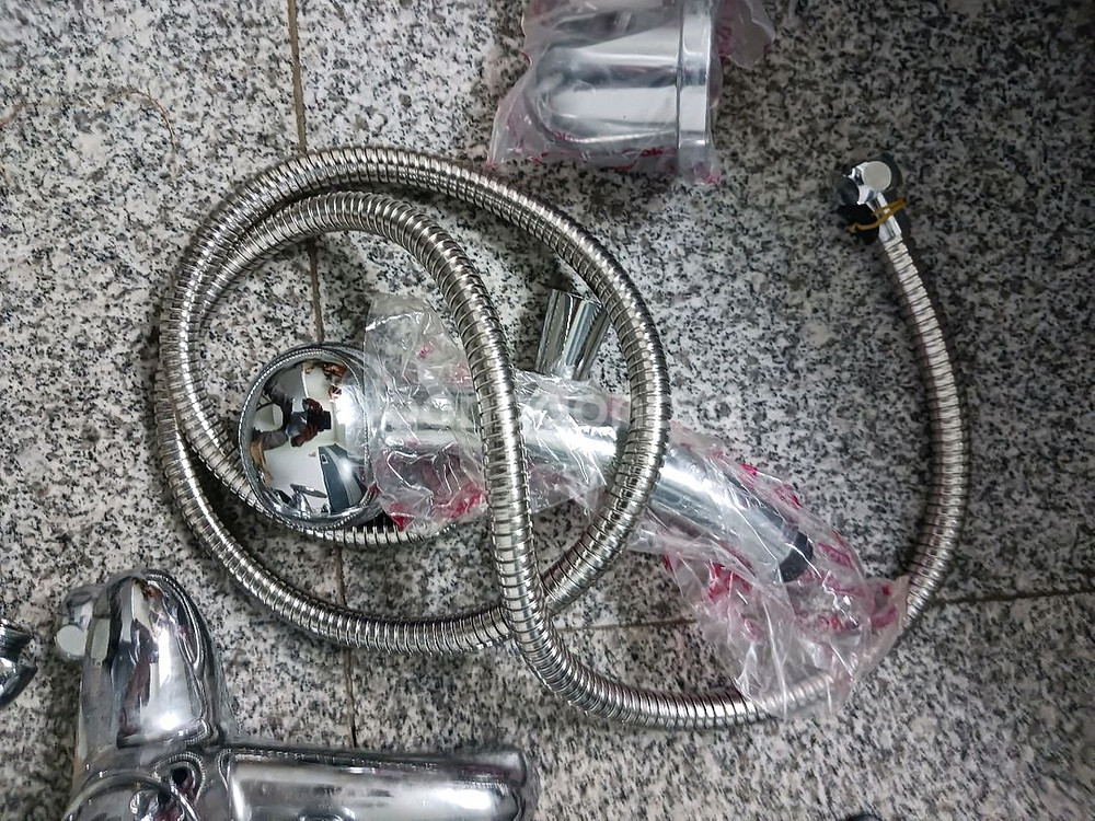 샤워기및 수전 미사용품 일체--1