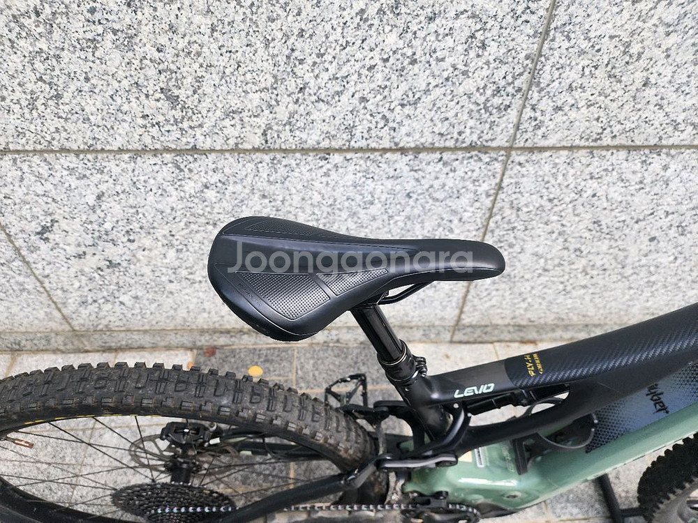 스페셜라이즈드 터보 리보 익스퍼트 (풀카본 emtb)--5