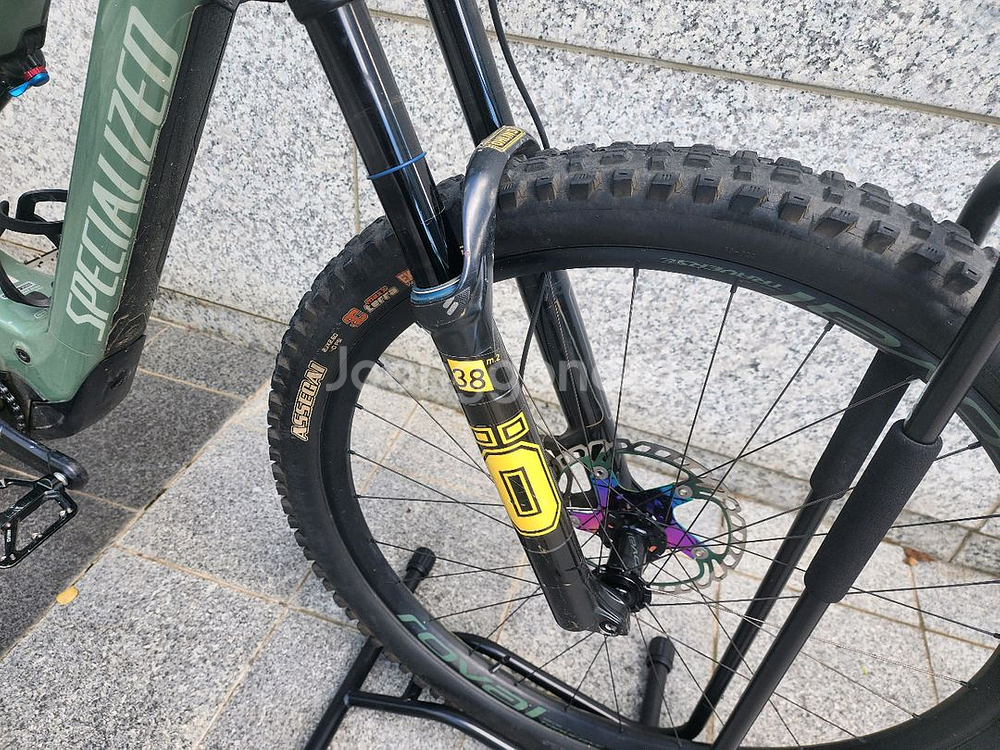 스페셜라이즈드 터보 리보 익스퍼트 (풀카본 emtb)--7