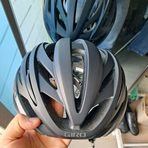 지로 GIRO 신텍스 헬멧 ML