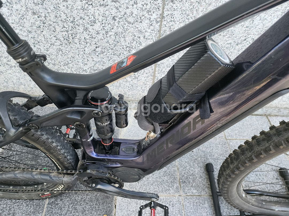 메리다 이원식스티 8000 (풀카본 emtb)--6