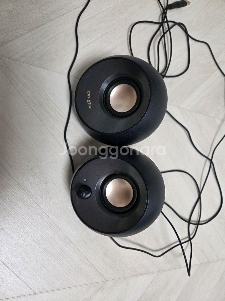 크리에이티브 페블 V2--0