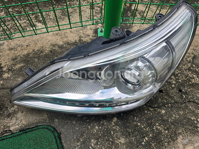 에쿠스vi 운전석 라이트 10핀 hid--0