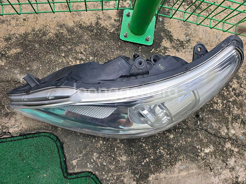 에쿠스vi 운전석 라이트 10핀 hid--2