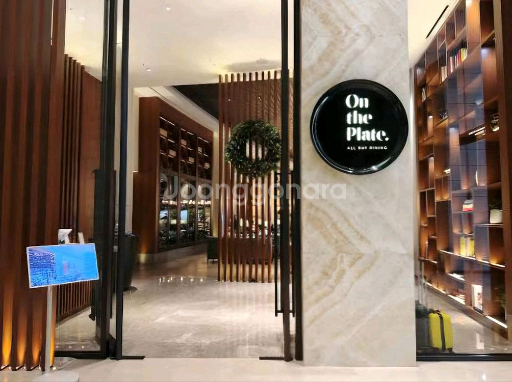 온더플레이트 뷔페 식사권--0