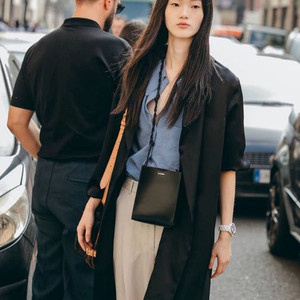 질샌더 탱글백 스몰