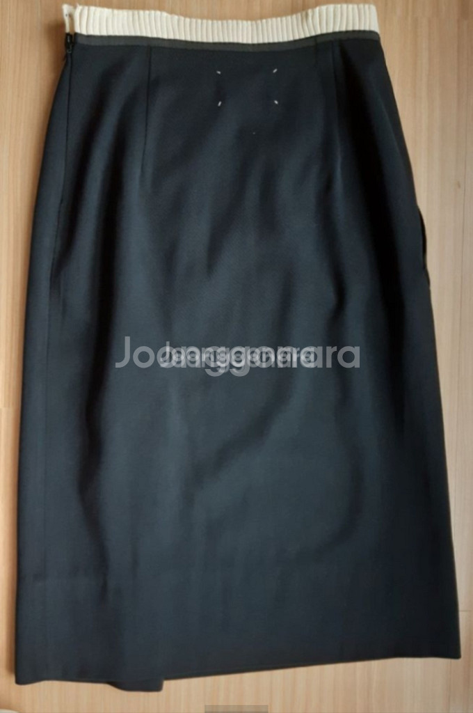 모직 미디스커트--1