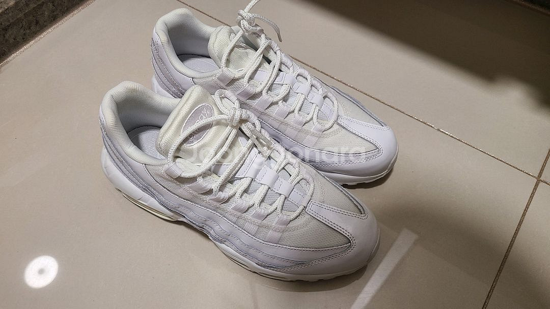 맥스95 흰색 팝니다(여성260)--0