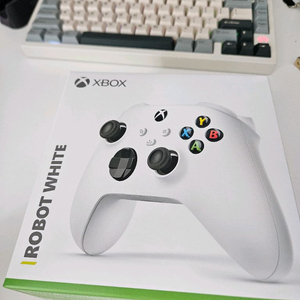 XBOX 4세대 컨트롤러 미개봉