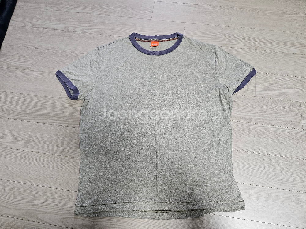 Hugo Boss 휴고보스 남성 반팔 티셔츠입--4