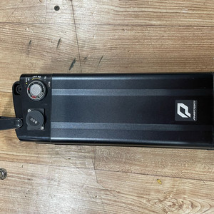 삼천리 팬텀 36v 10ah그리니티배터리팝니다