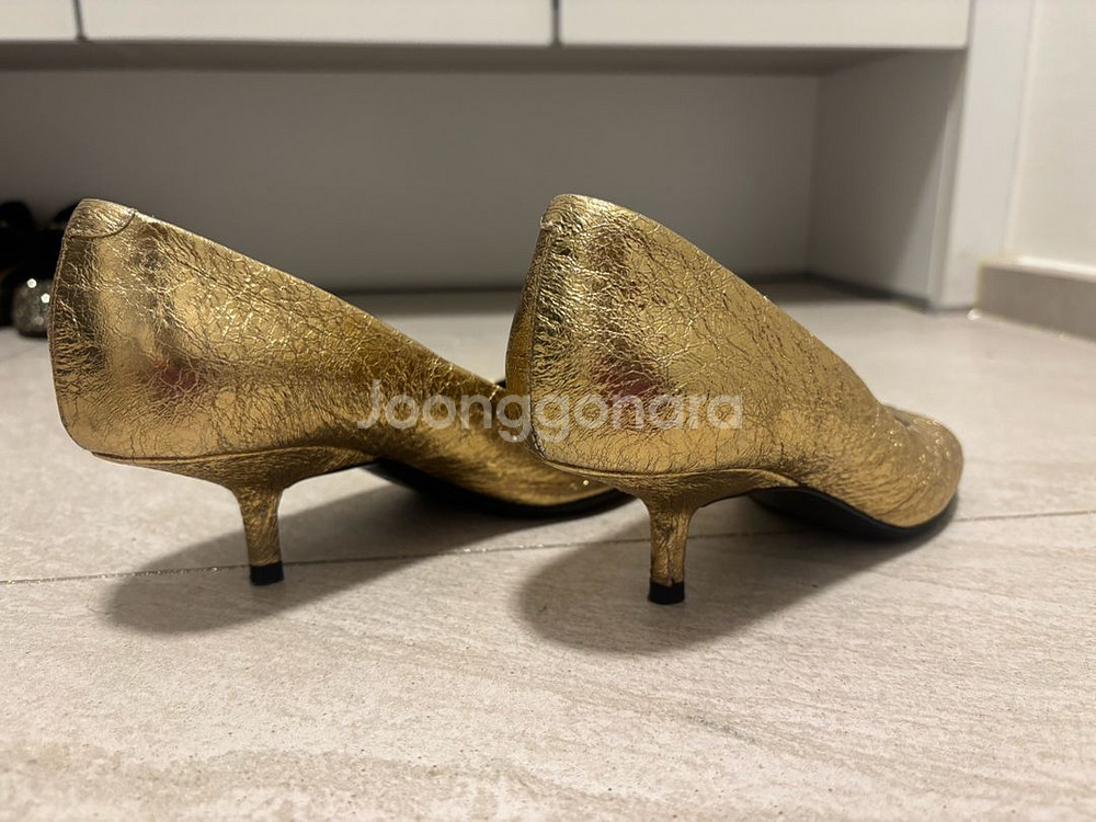 쥬세페자노티 37--3