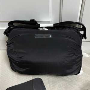 만다리나덕 크로스백 AIR 69T03001 새상품