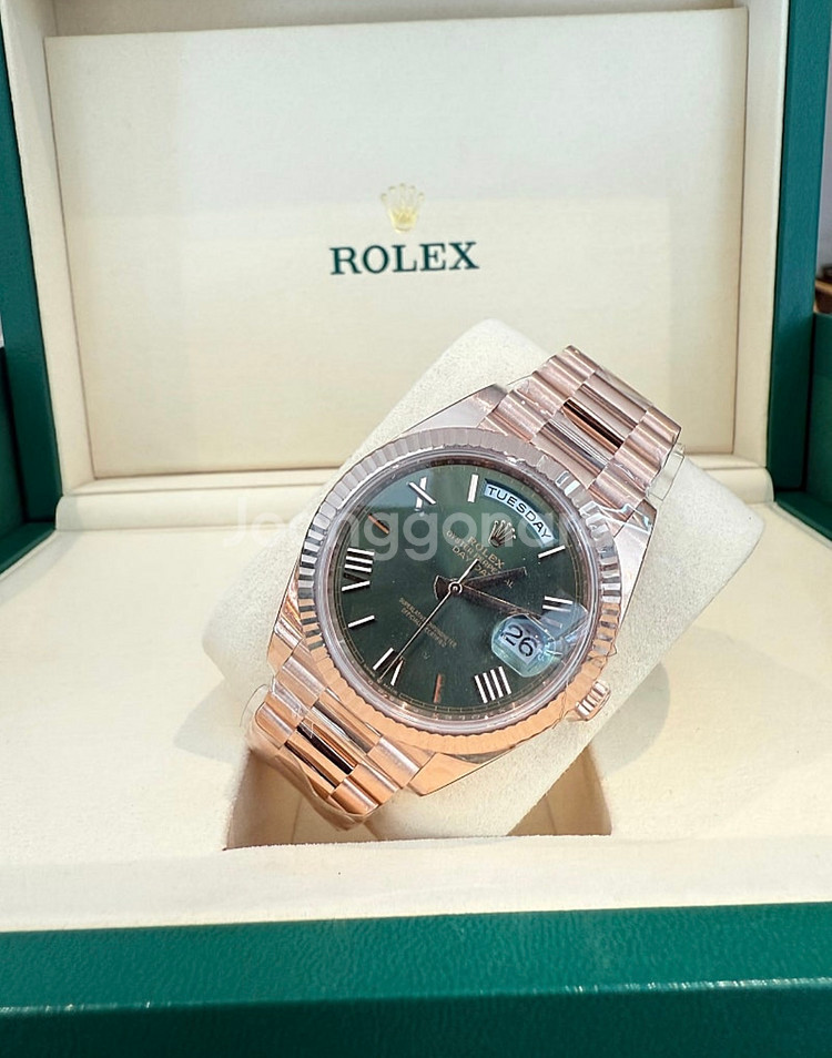 롤렉스 데이데이트 40MM 로골금통 올리브그린 로만--0