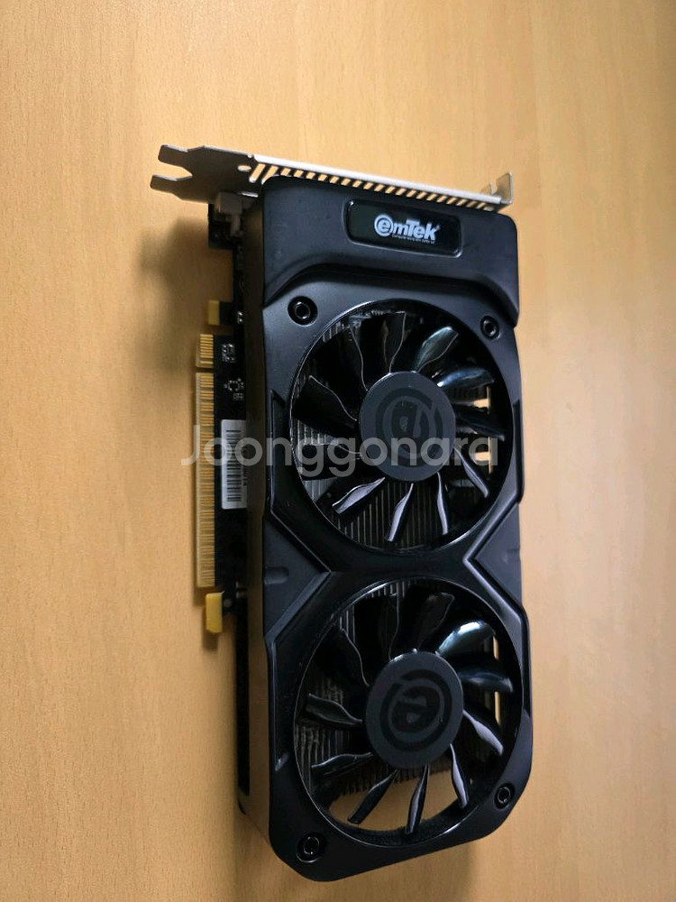 이엠텍 750ti--0