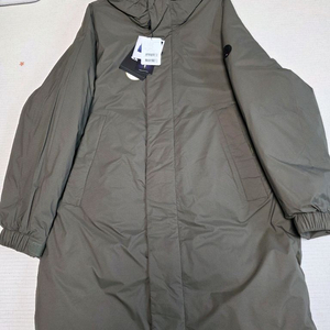 아이더 그램 남성 씬다운 롱 구스다운 새상품 팔아요.