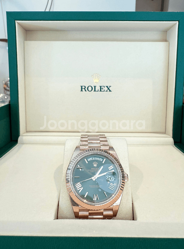 [미개봉]롤렉스 데이데이트40 올리브그린 로만--2