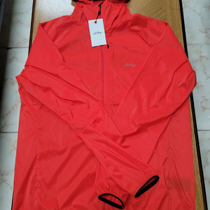 룬닥스 티베드 라이트 윈드 자켓 새제품 66% 할인판매