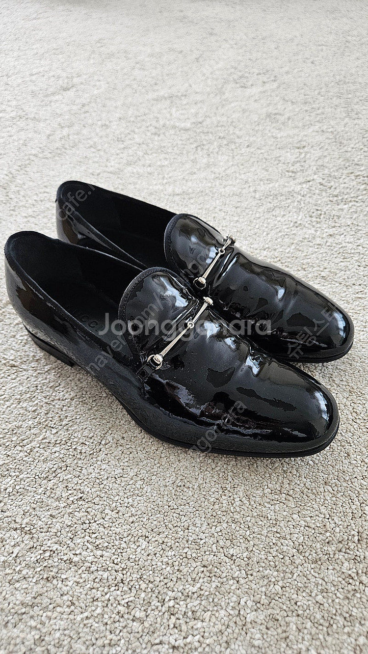 구찌 블랙 페이턴트 로퍼 6사이즈 국내 255mm--0