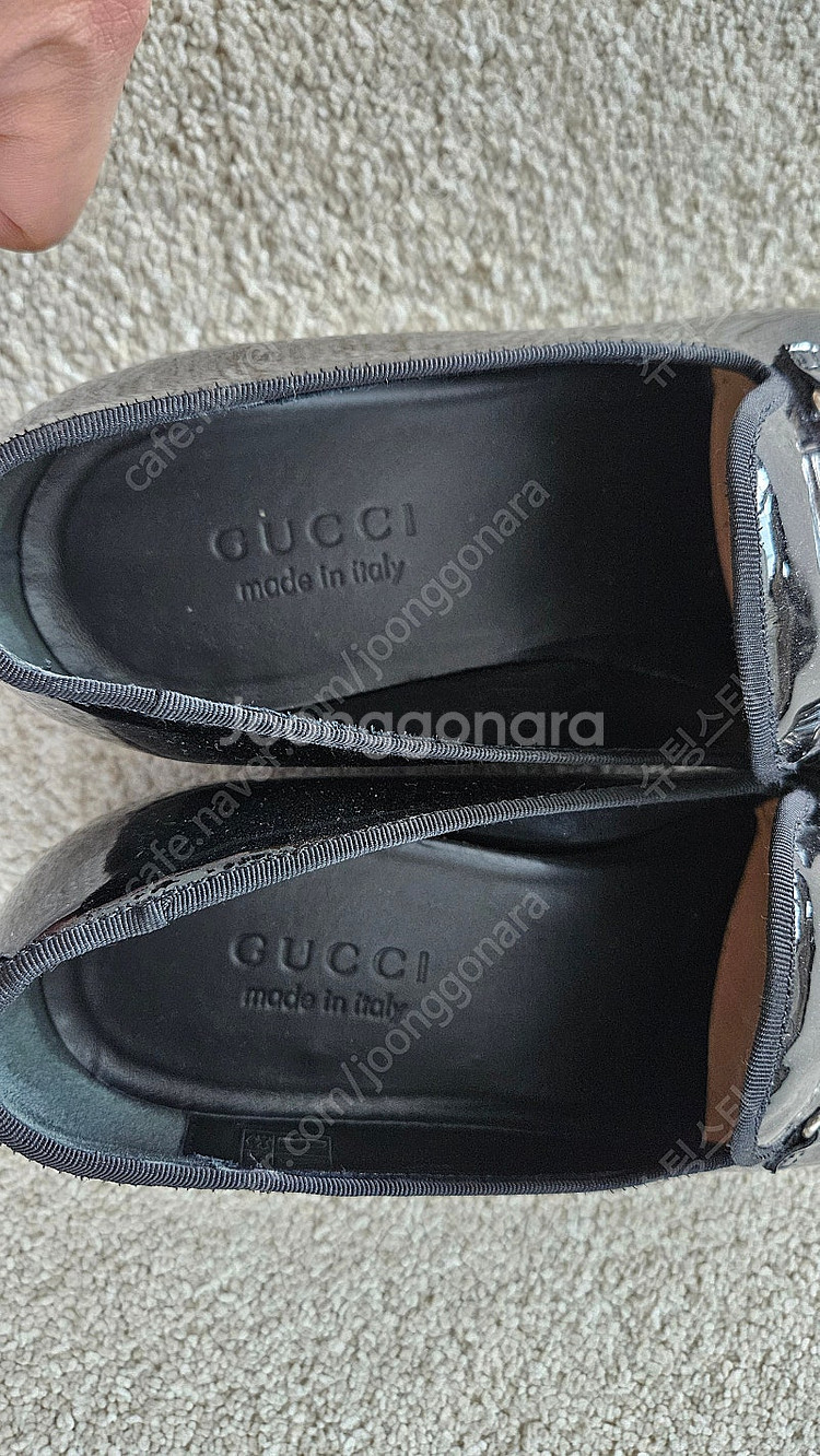 구찌 블랙 페이턴트 로퍼 6사이즈 국내 255mm--4