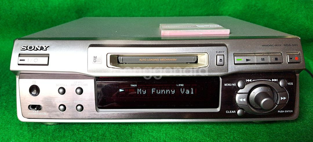 소니 중형 MD 데크 판매 (SONY MDS-S40)--1