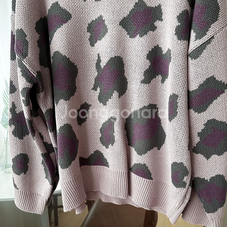 라벤더 레오파드 루즈핏 니트 (새제품)--2