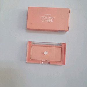 롬앤 구형 블러셔 피치칩