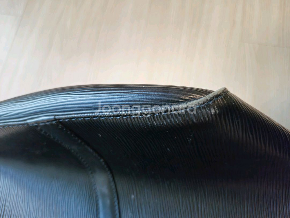 루이비통 에피 보스톤백--6