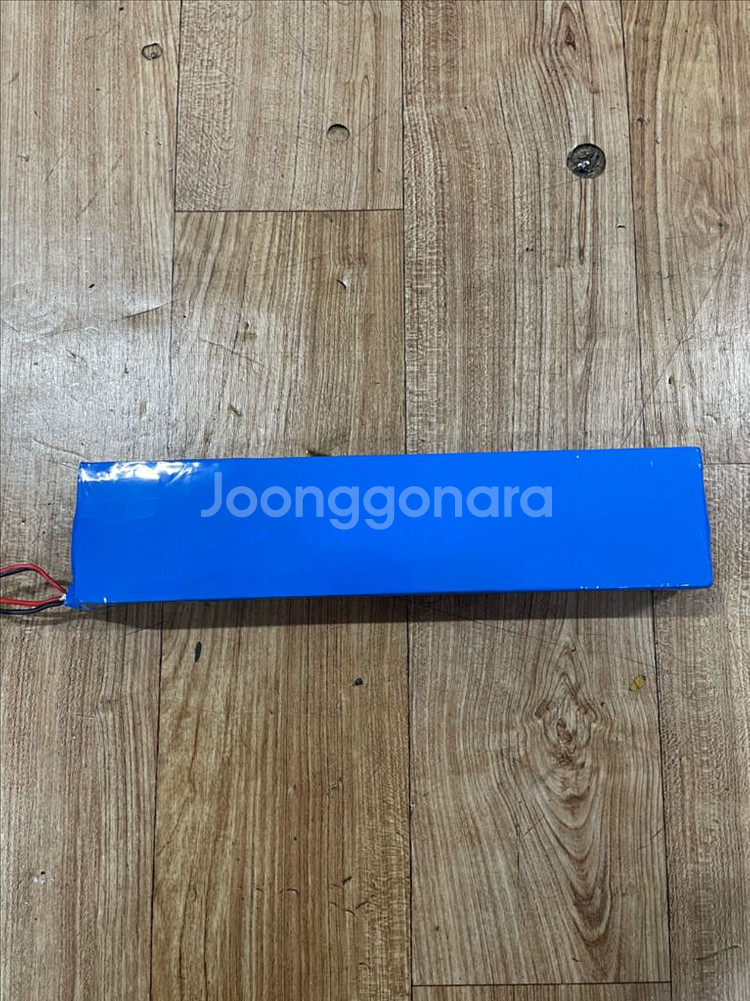 36v 9ah 보조배터리 팝니다.--0