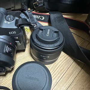 캐논 RF 16mm F2.8 STM