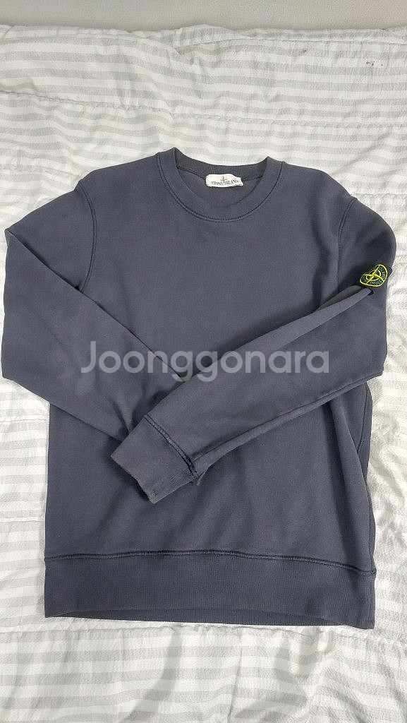 급쳐 스톤아일랜드 맨투맨 정품 M 싸게팔아요--0