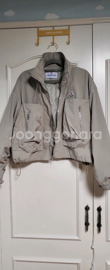몽클 아우터 베이지색 새상품--0