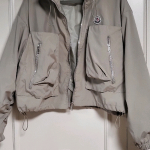 몽클 아우터 베이지색 새상품