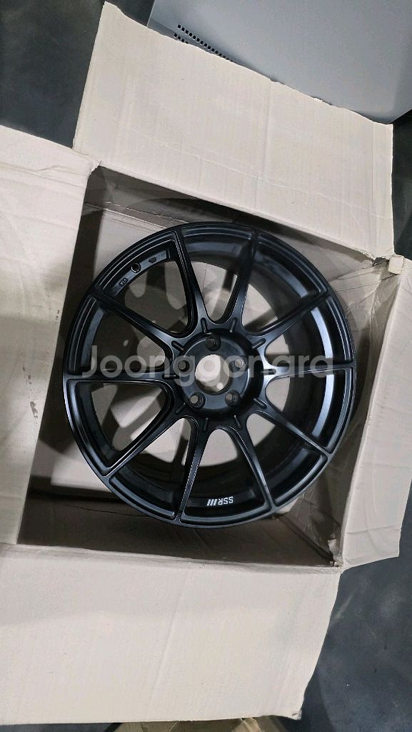 SSR GTX01 블랙 8.5J +45 19인치 동일옵--2