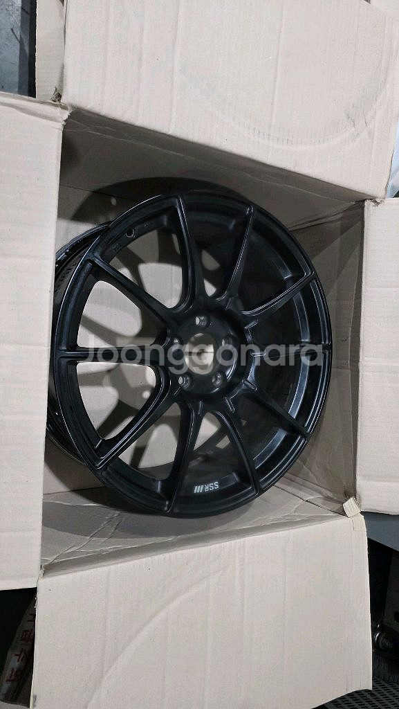 SSR GTX01 블랙 8.5J +45 19인치 동일옵--0