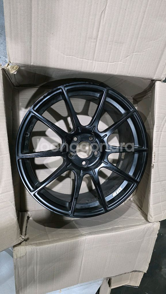 SSR GTX01 블랙 8.5J +45 19인치 동일옵--1