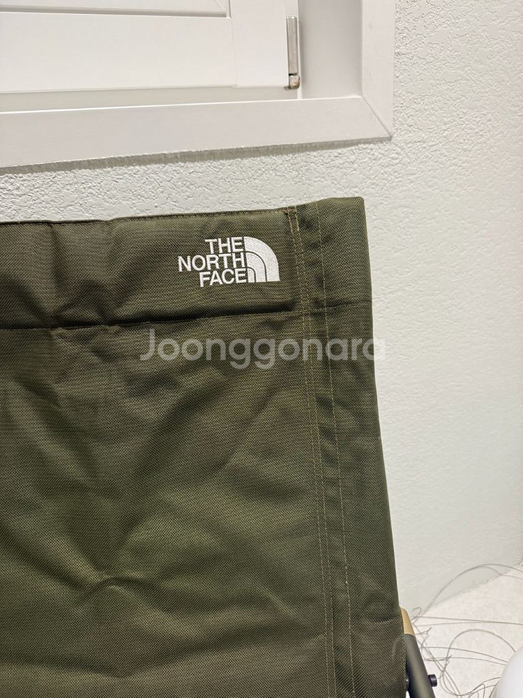 노스페이스 TNF 접이식 캠핑체어--1