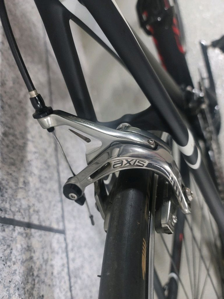 스페셜라이즈드 타막스포츠 이미지